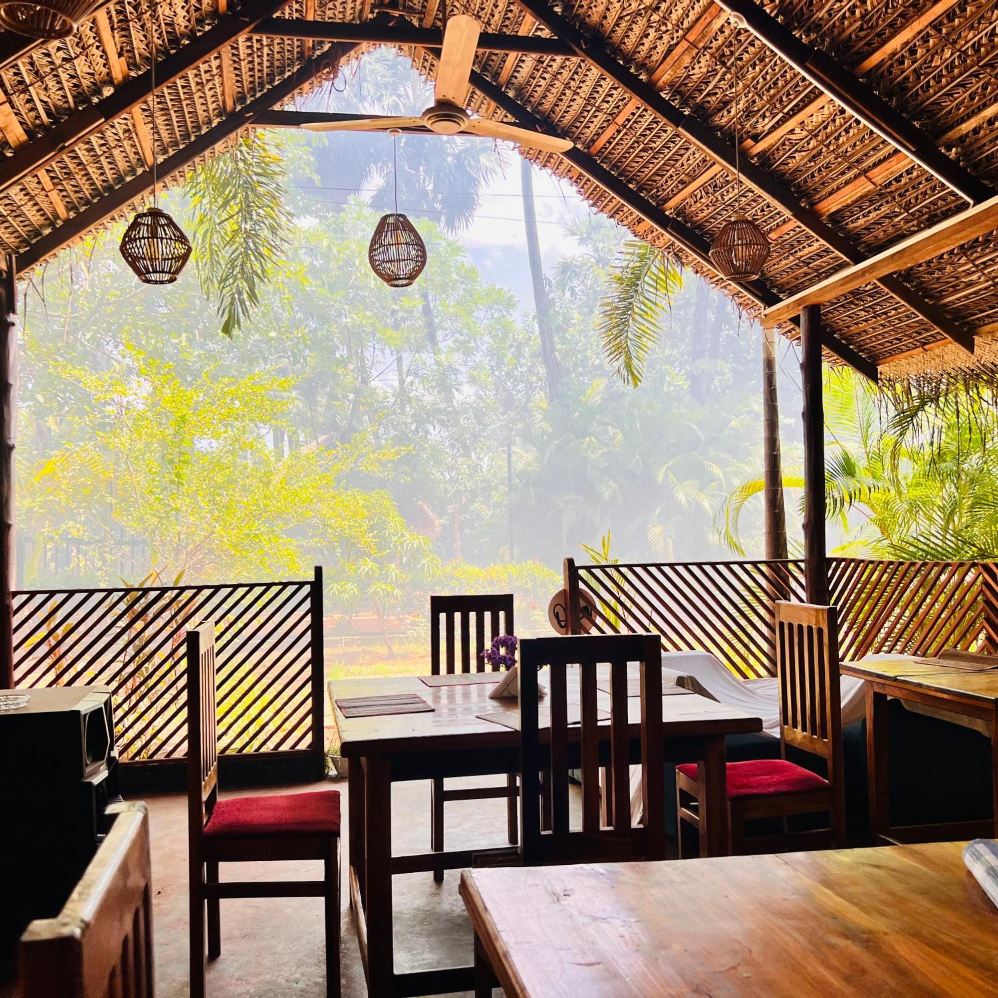 Sasvi Cabana Trincomalee Exteriör bild
