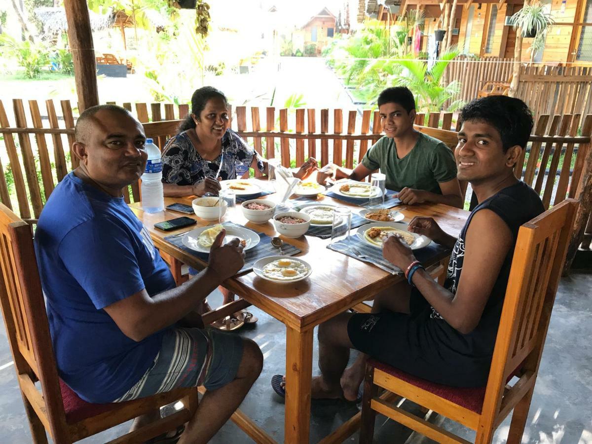Sasvi Cabana Trincomalee Exteriör bild